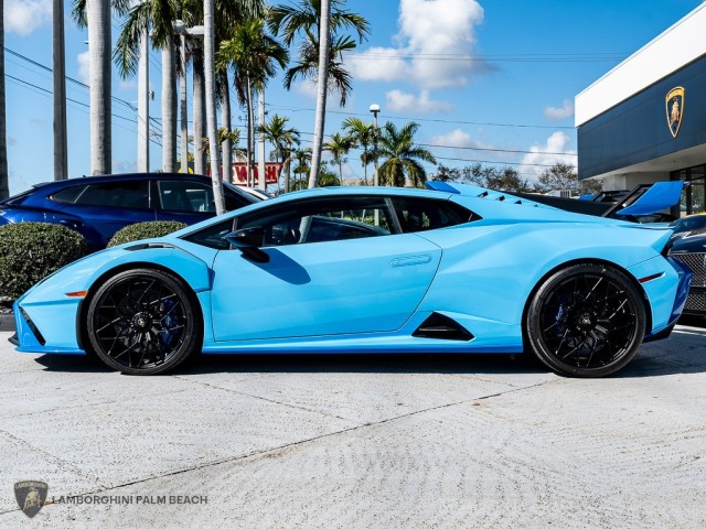 Lamborghini Huracan STO