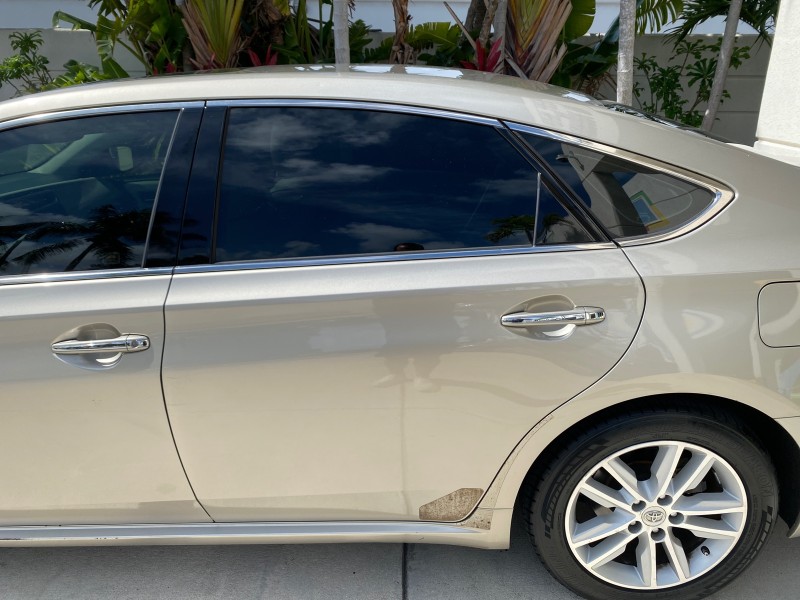 2013 Toyota Avalon XLE Premium LOW MILES 56,196 in , 