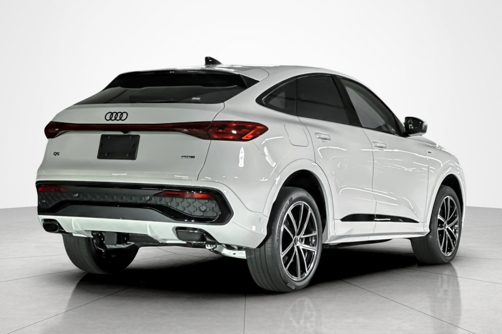 New 2026 Arkona White Audi Premium Plus 2.0 TFSI quattro image 6