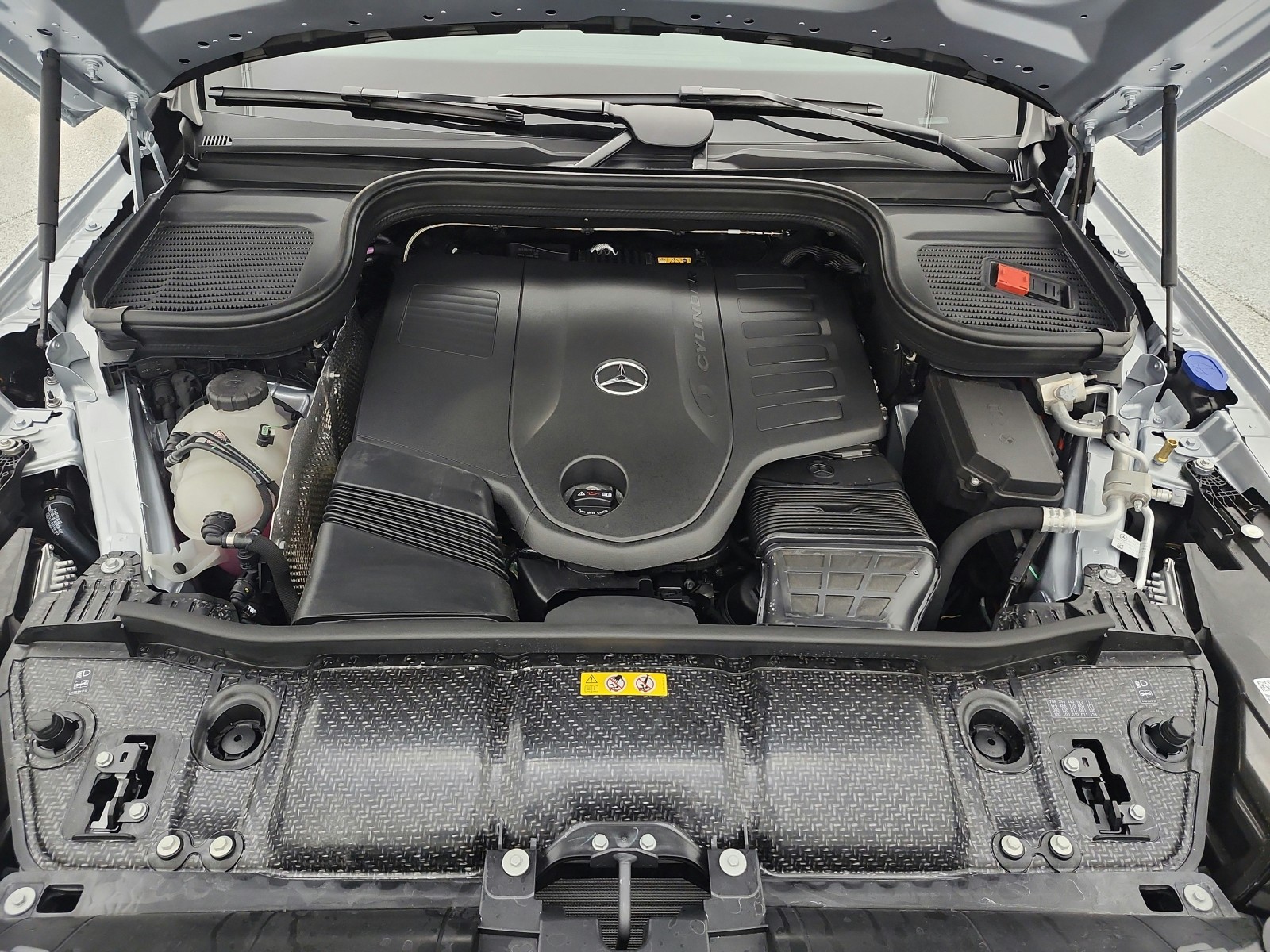 New 2026 Cirrus Silver Metallic Mercedes-Benz GLS 450 image 12