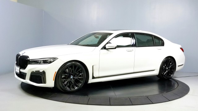 2021 BMW 750i xDrive $129,045 MSRP! Rear Tv\'s/ Recliners Bowers Sound M Sport 3