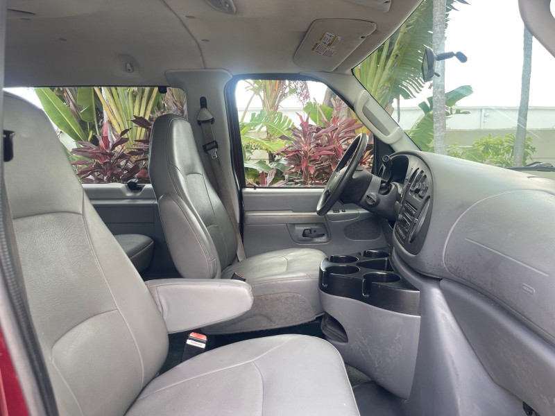 2006 Ford Econoline Wagon XLT 8 PASS LOW MILES 56328 in ,