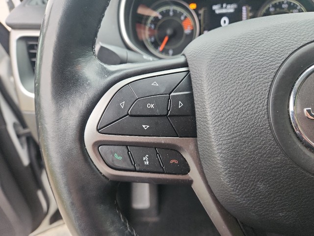 JeepCherokee24
