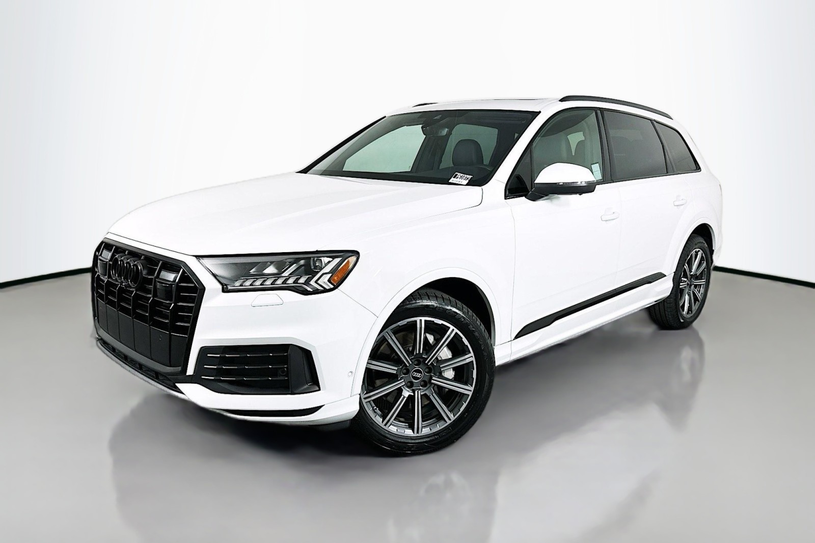 2023 Audi Q7 Premium Plus