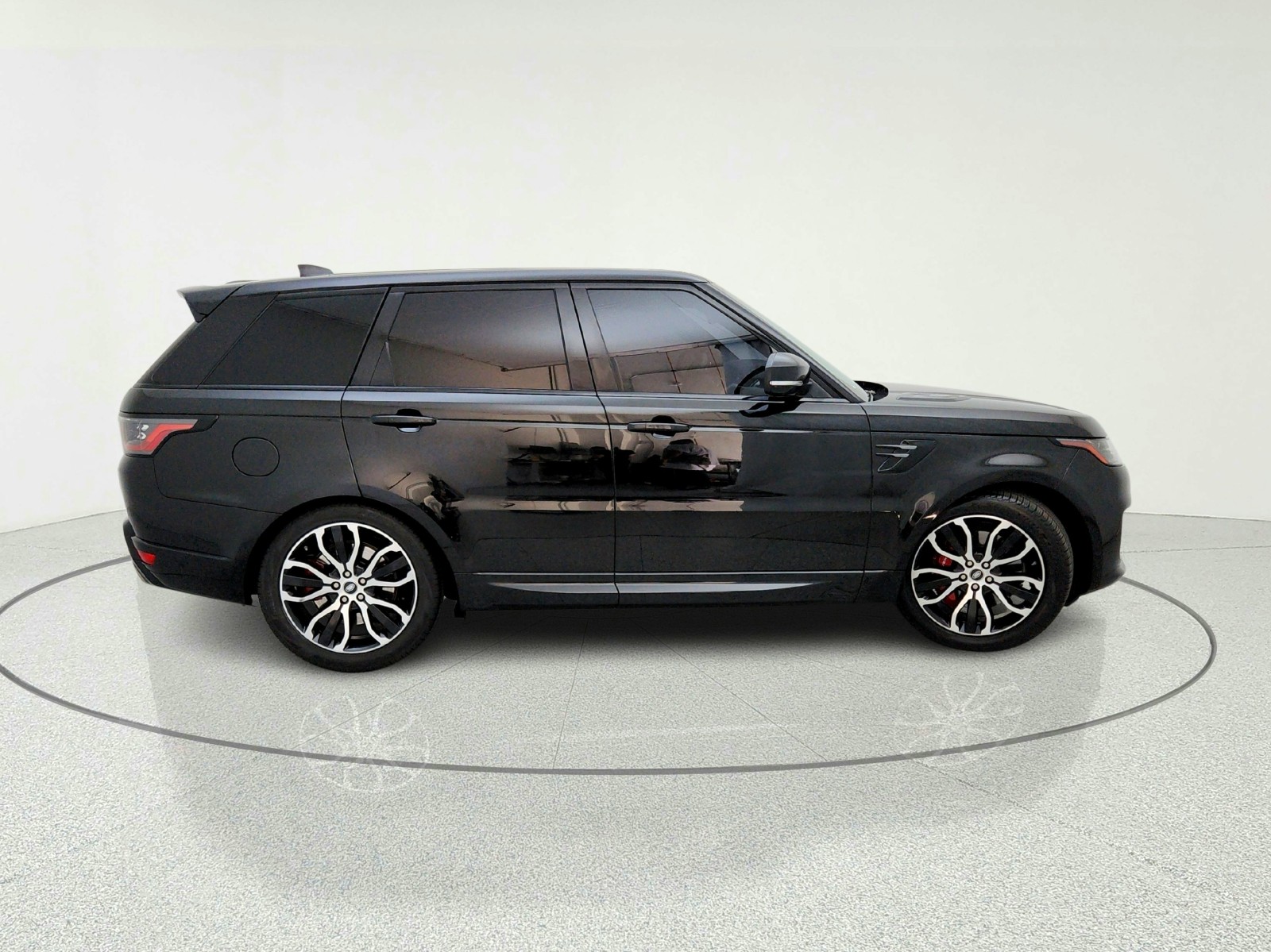 Used 2020 Santorini Black Metallic Land Rover HSE Dynamic image 7
