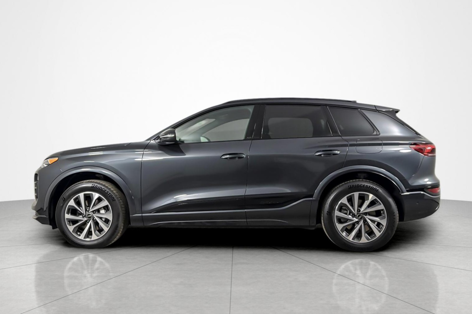 New 2027 Manhattan Gray Metallic Audi Premium quattro image 3