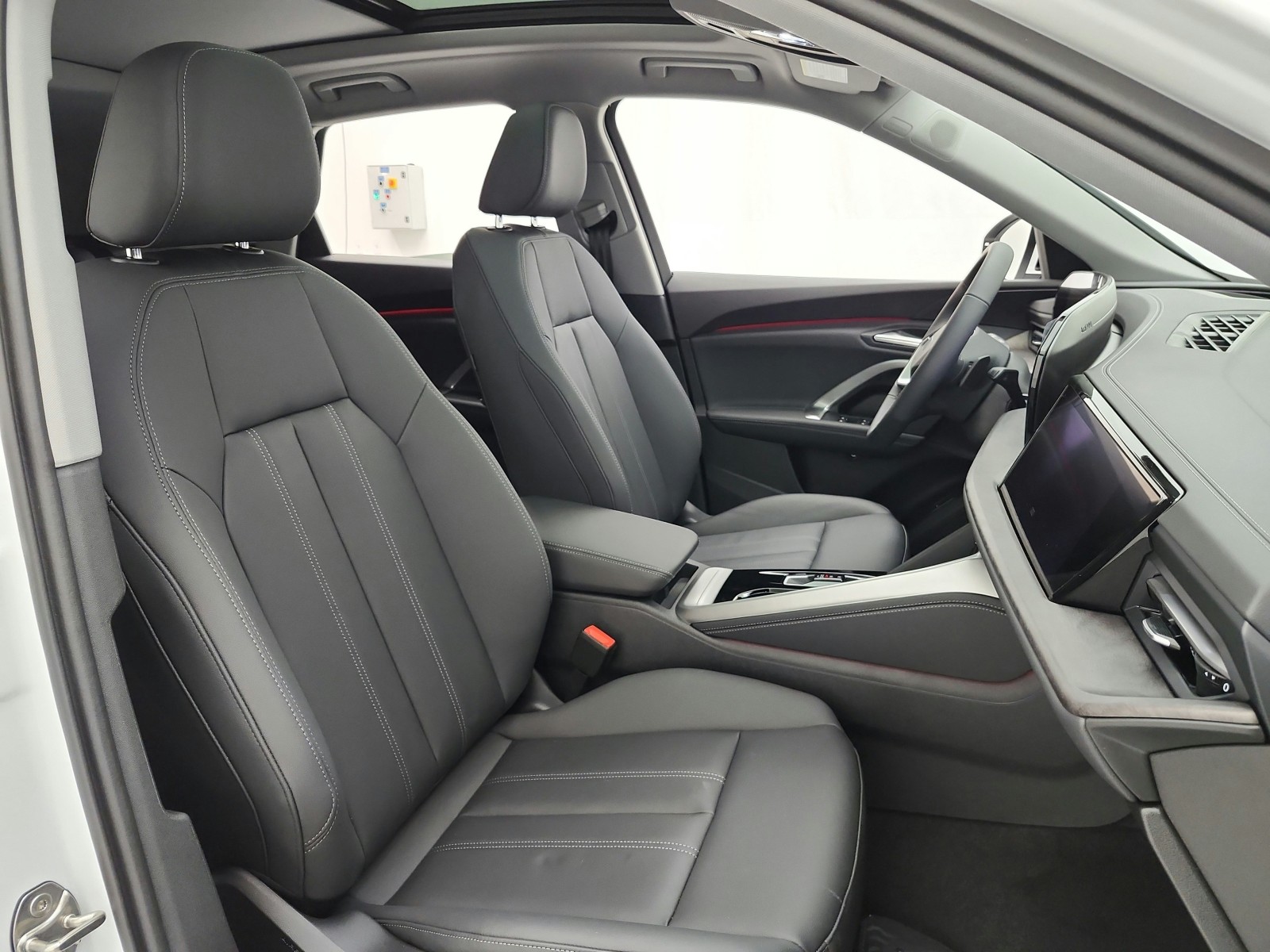 New 2026 Arkona White Audi Premium Plus 2.0 TFSI quattro image 14