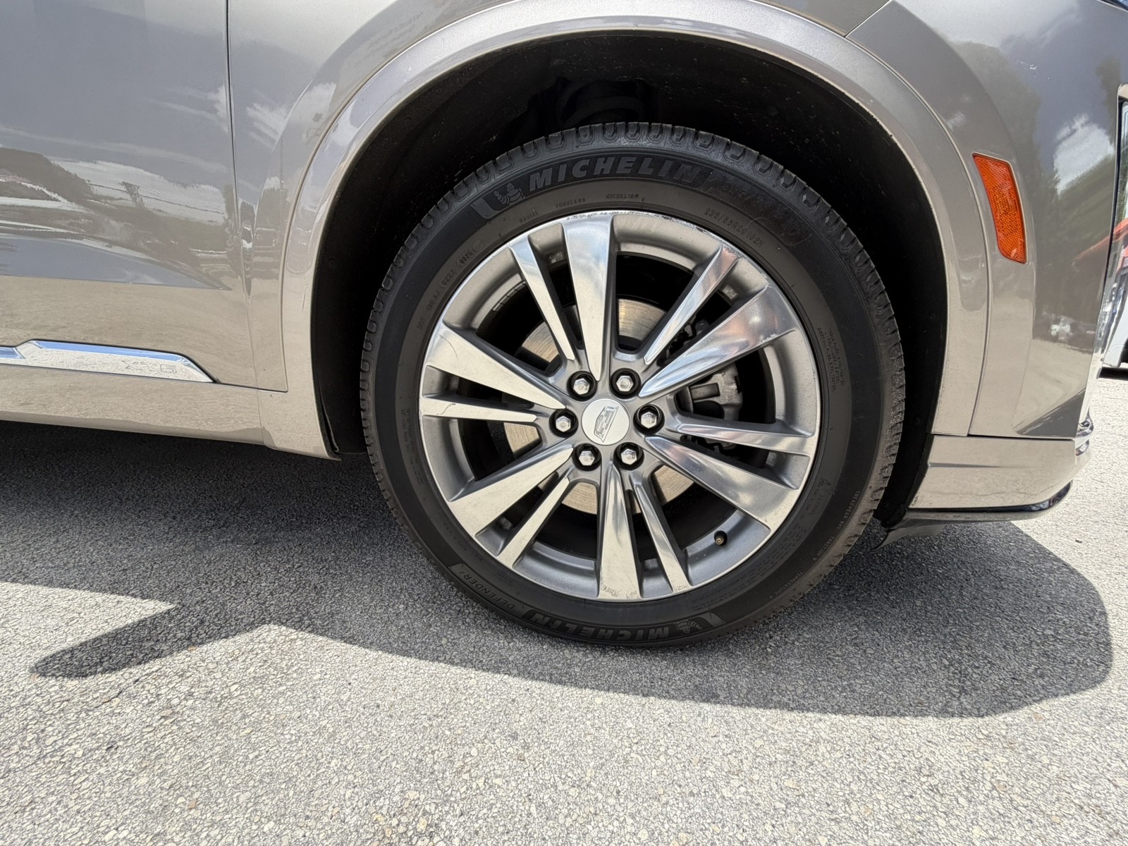 2022 Cadillac XT6 - $25,988