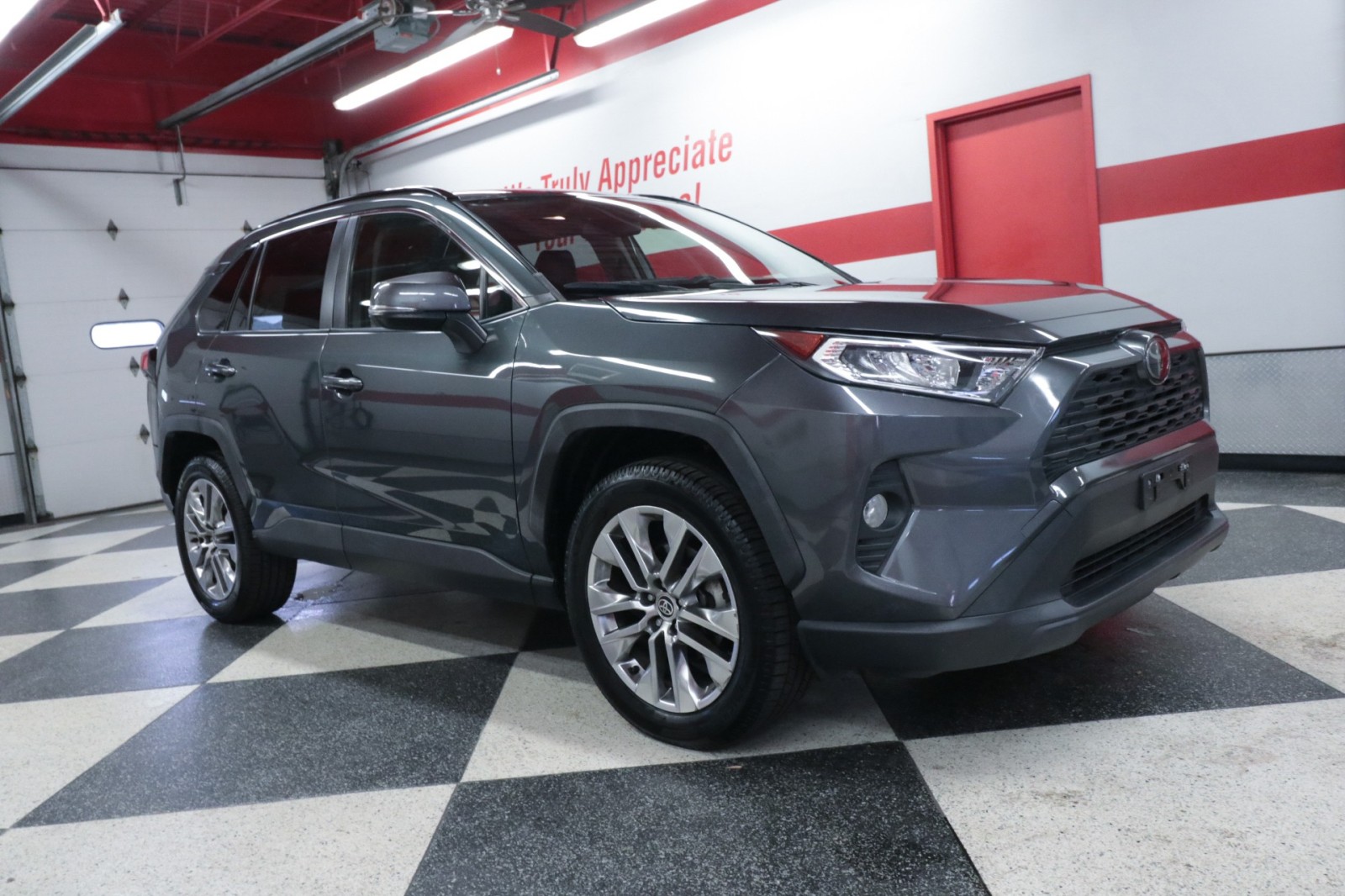 Used Car 2020 Toyota Rav4  Xle Premium For Sale Under $30,000 In Austin, Texas