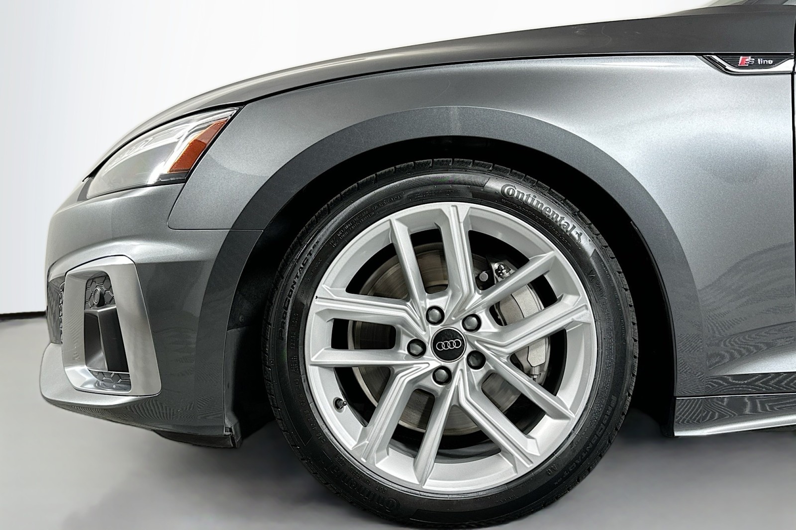 Used 2023 Daytona Gray Pearl Effect Audi S line Premium Plus image 12