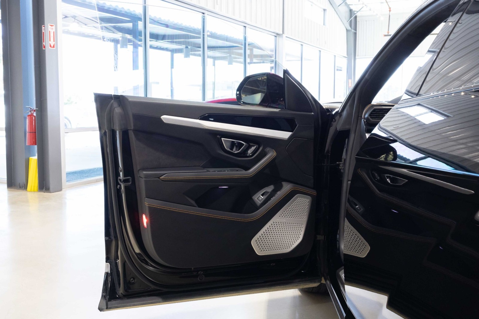 2019 Lamborghini Urus  In Boerne, Texas