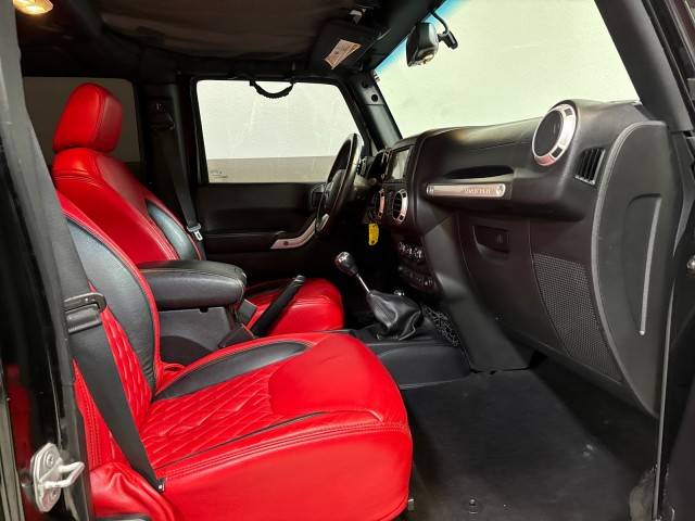 2015 Jeep Wrangler Unlimited Rubicon Hard Rock 4WD V6 Custom in ,