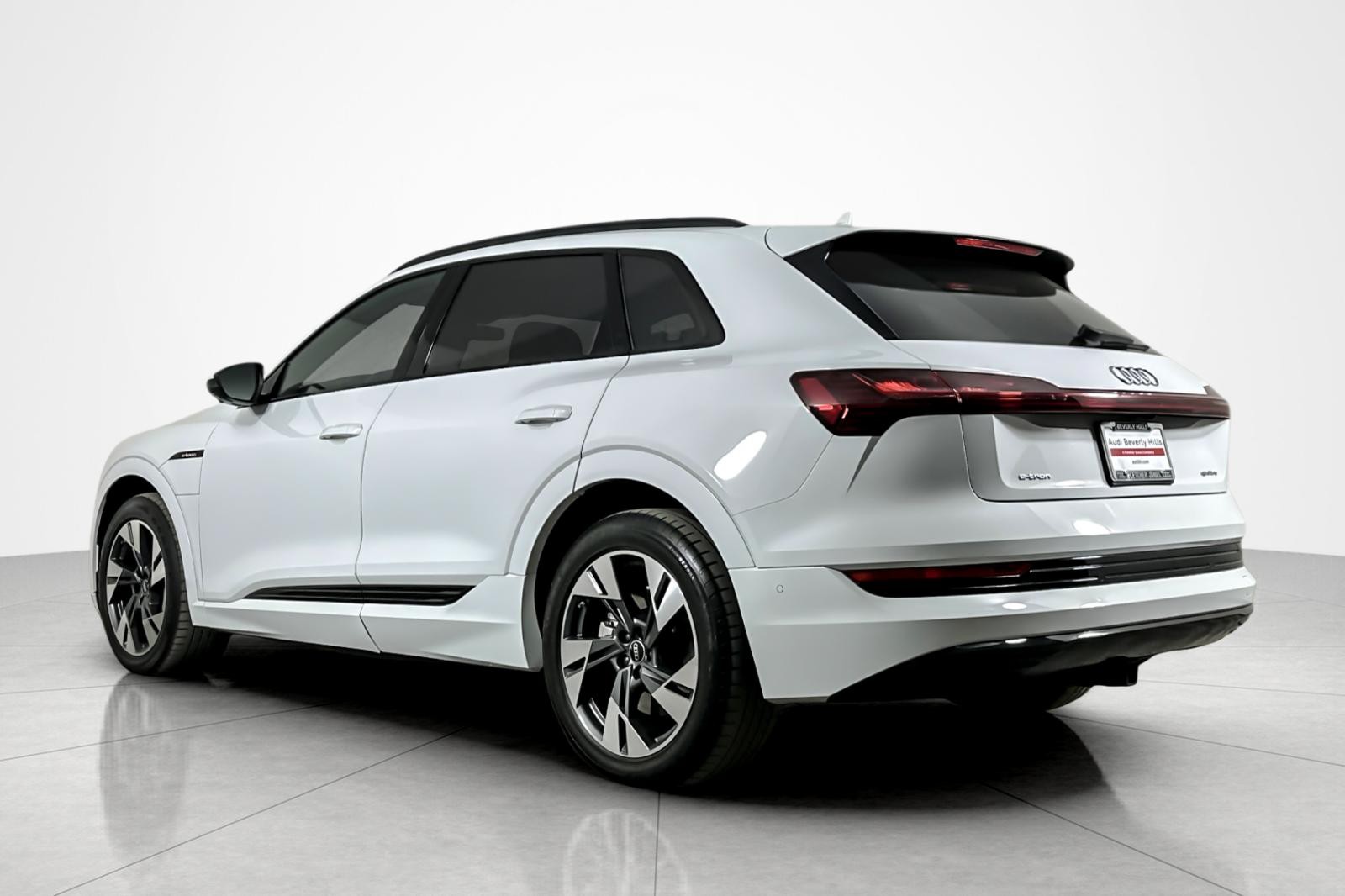 Used 2023 Glacier White Metallic Audi Premium quattro image 3