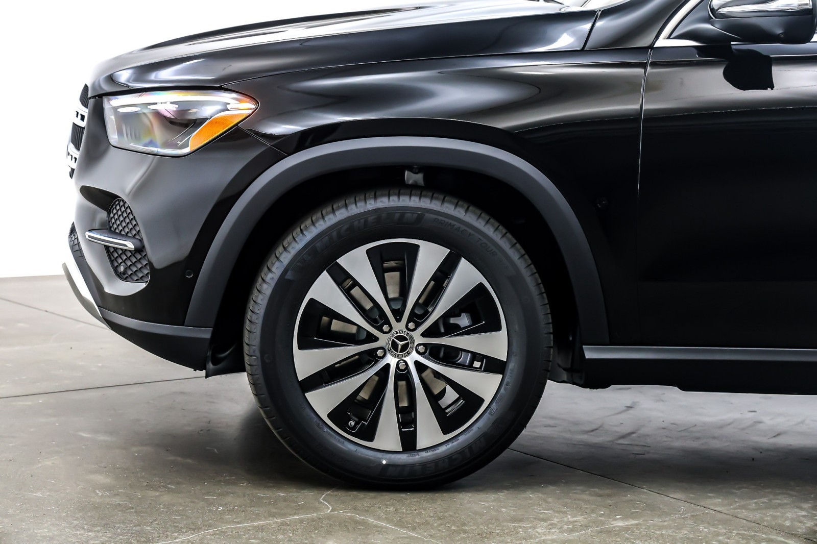 New 2026 Black Mercedes-Benz GLE 350 image 10