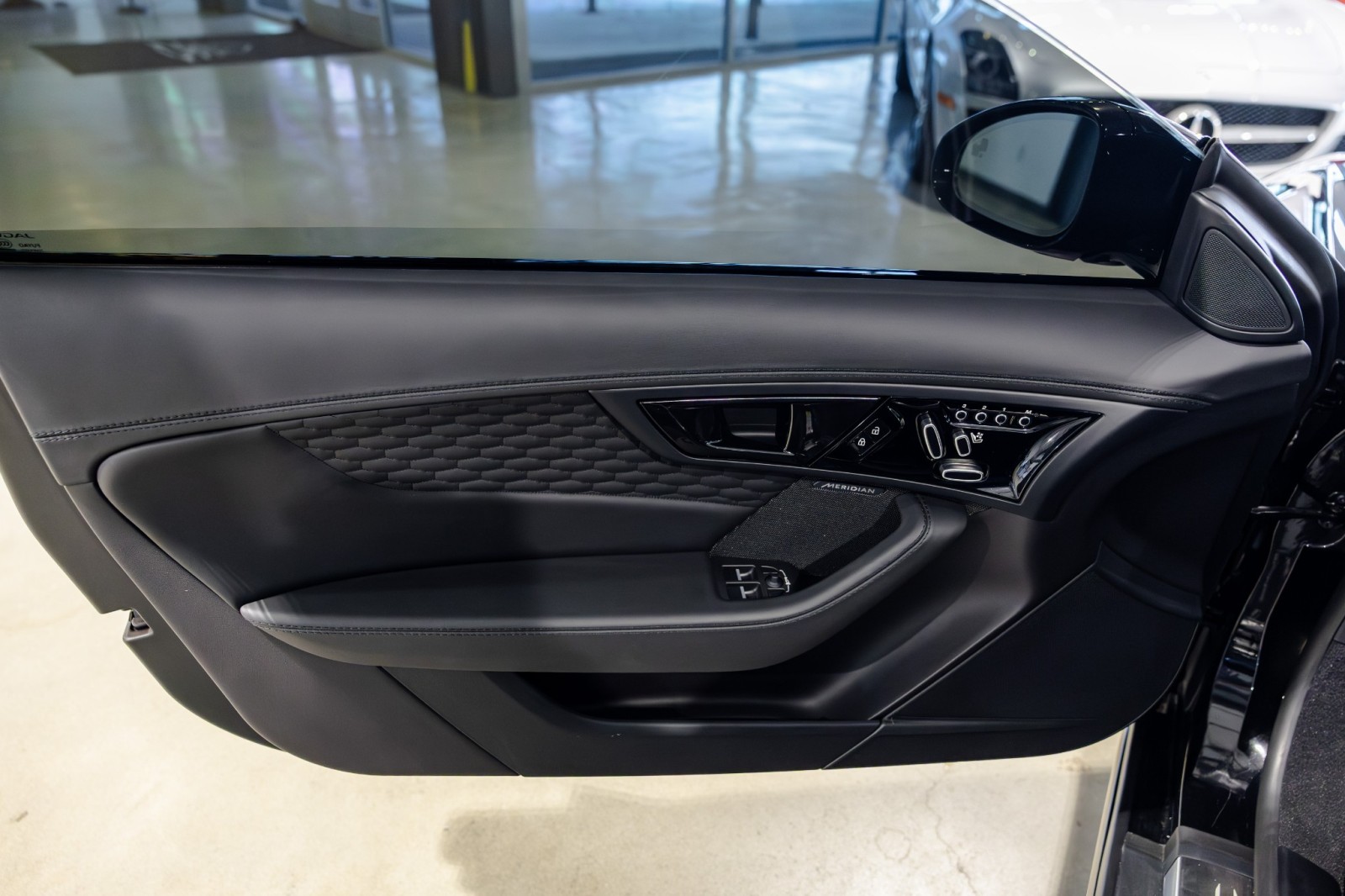 Used Car 2023 Jaguar F-type  R For Sale Under $90,000 In Boerne, Texas