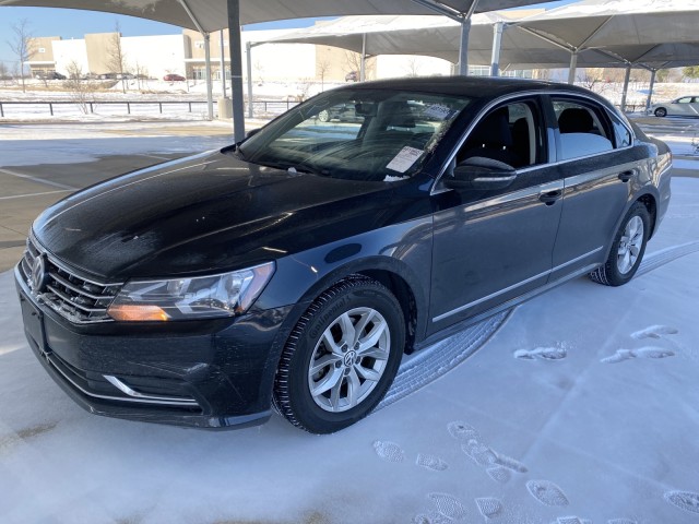 Used 2017 Volkswagen Passat