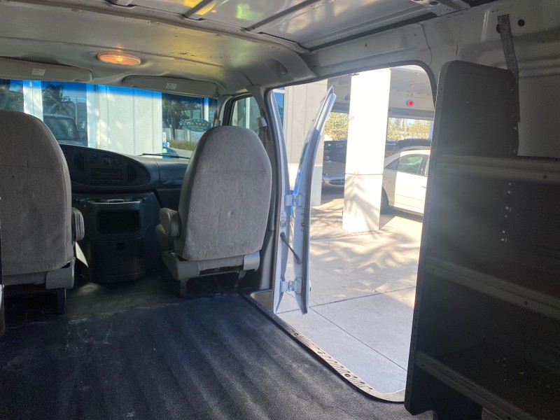 2003 Ford Econoline Cargo Van E 250 SUPER CARGO LOW MILES 67,419 in , 