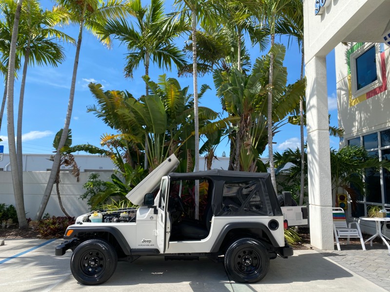2005 Jeep Wrangler SE 4WD LOW MILES 29,371 1 OWNER in ,