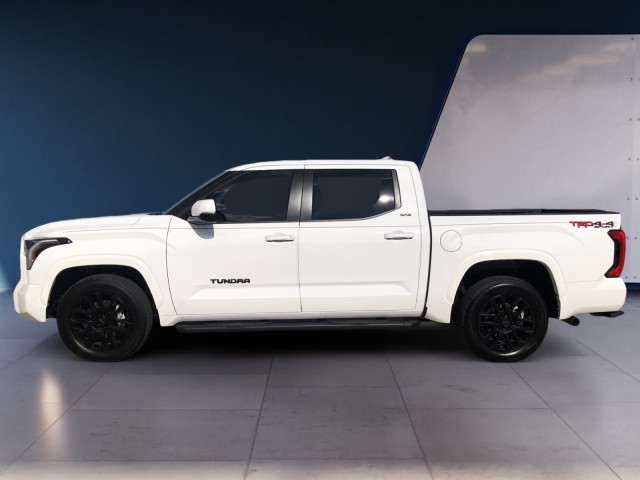 2024 Toyota Tundra 4WD SR5 2