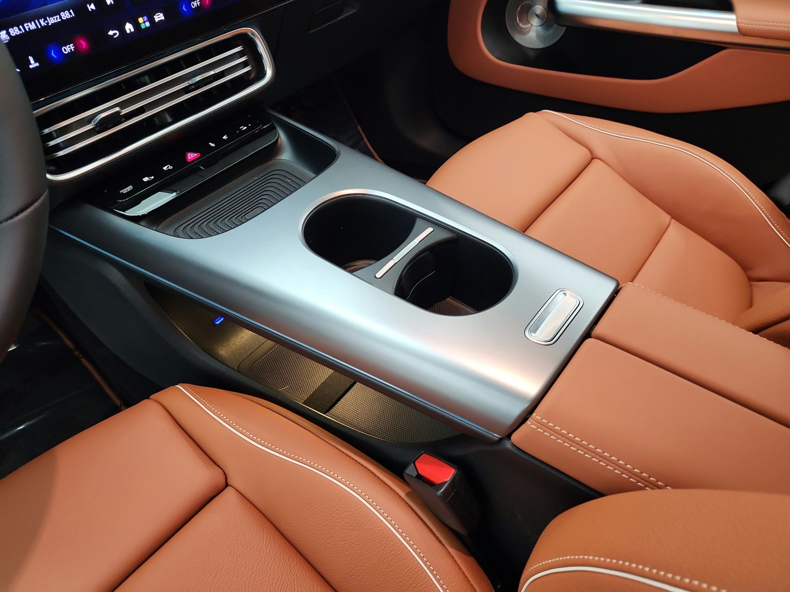 New 2027 Polar White Mercedes-Benz CLA 250+ Electric RWD image 10