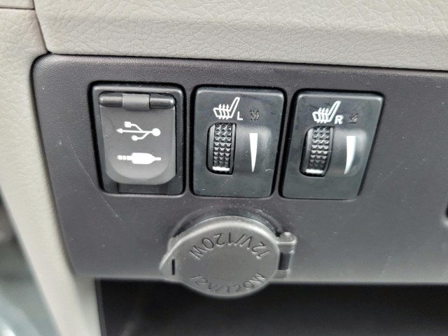 2015 Toyota Sienna 5dr 8-Pass Van XLE FWD (Natl) 22