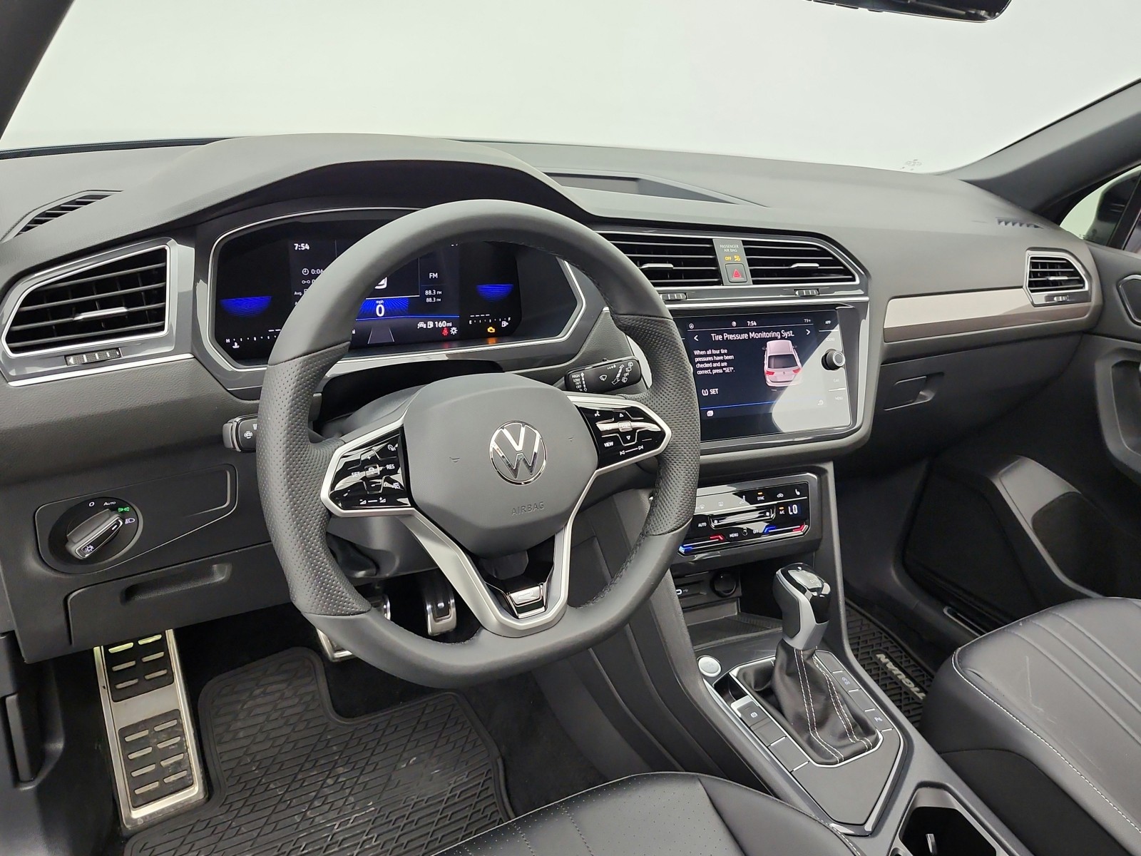 Used 2024 Platinum Gray Metallic Volkswagen 2.0T SE R-Line Black FWD image 13