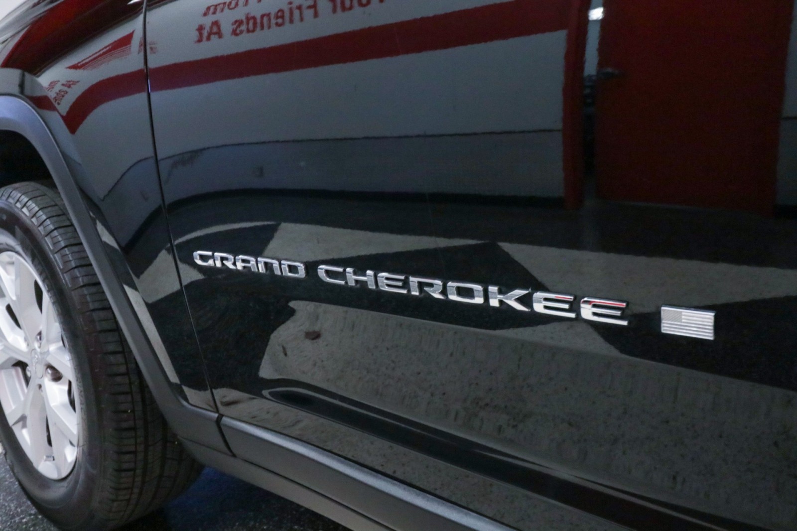 Used Car 2023 Jeep Grand Cherokee  Limited For Sale Under $35,000 In Austin, Texas