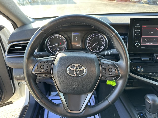 2022 Toyota Camry SE 12