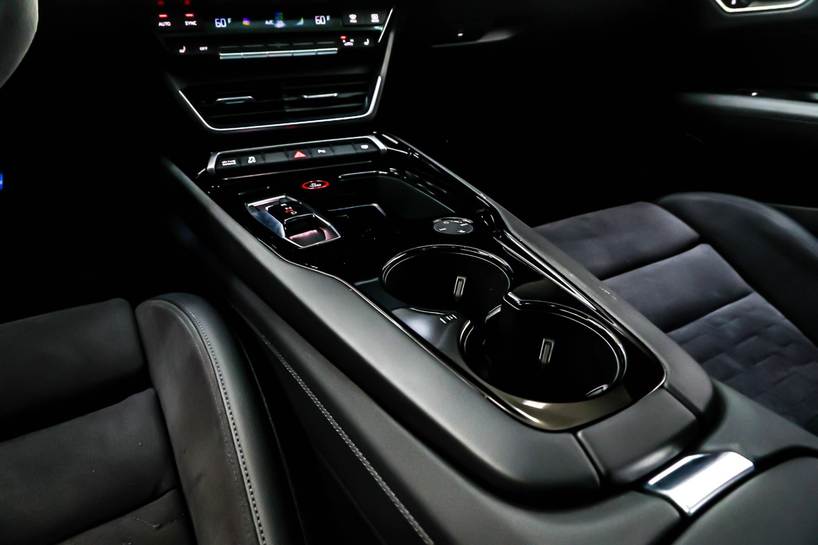 Used 2024 Suzuka Gray Metallic Audi Premium Plus quattro image 6