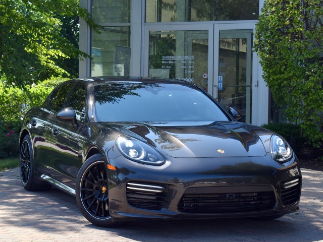 2016 Porsche Panamera GTS PDK Carbon Steering Wheel Lane Departure Premium Pkg. Plus Park Assist Bose Sound MSRP $133,580 6