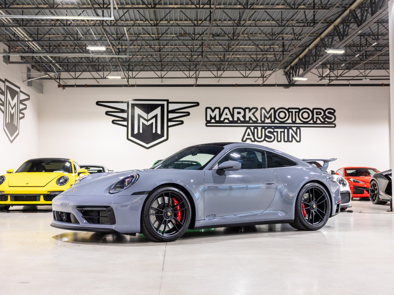 2024 Porsche 911 GTS