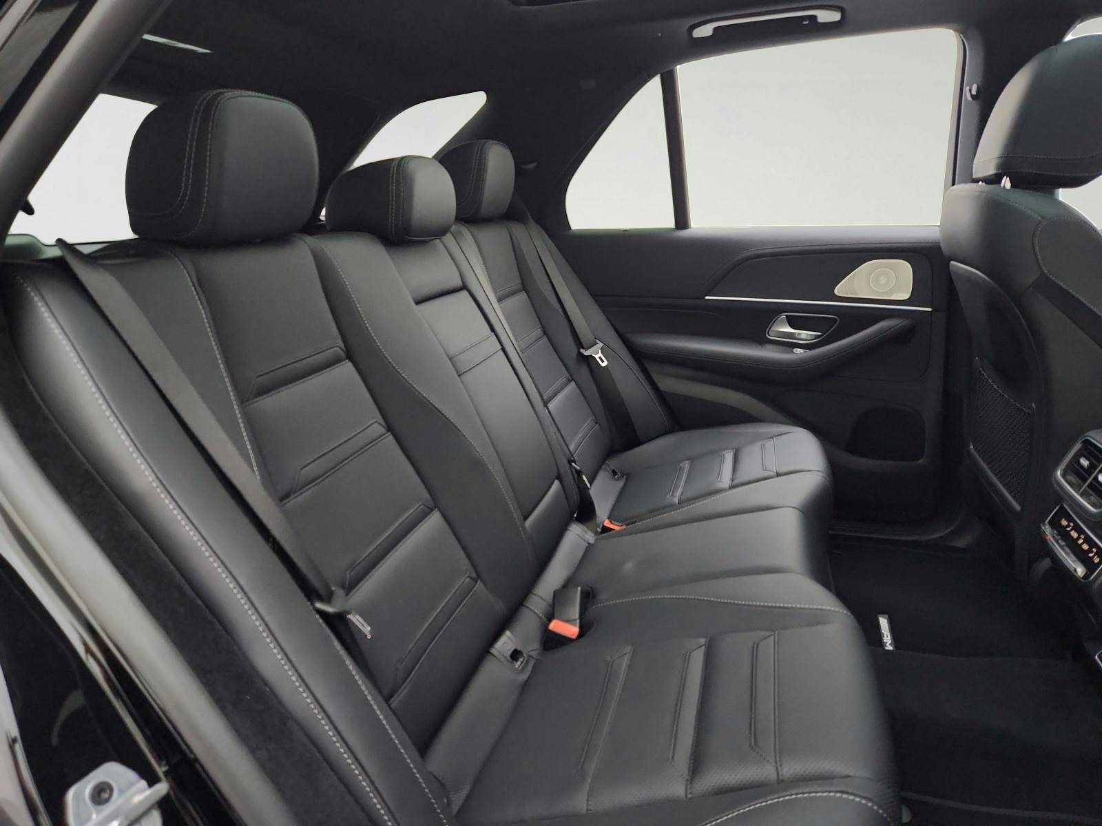 New 2027 Obsidian Black Metallic Mercedes-Benz AMG® GLE 53e 4MATIC+ SUV image 28