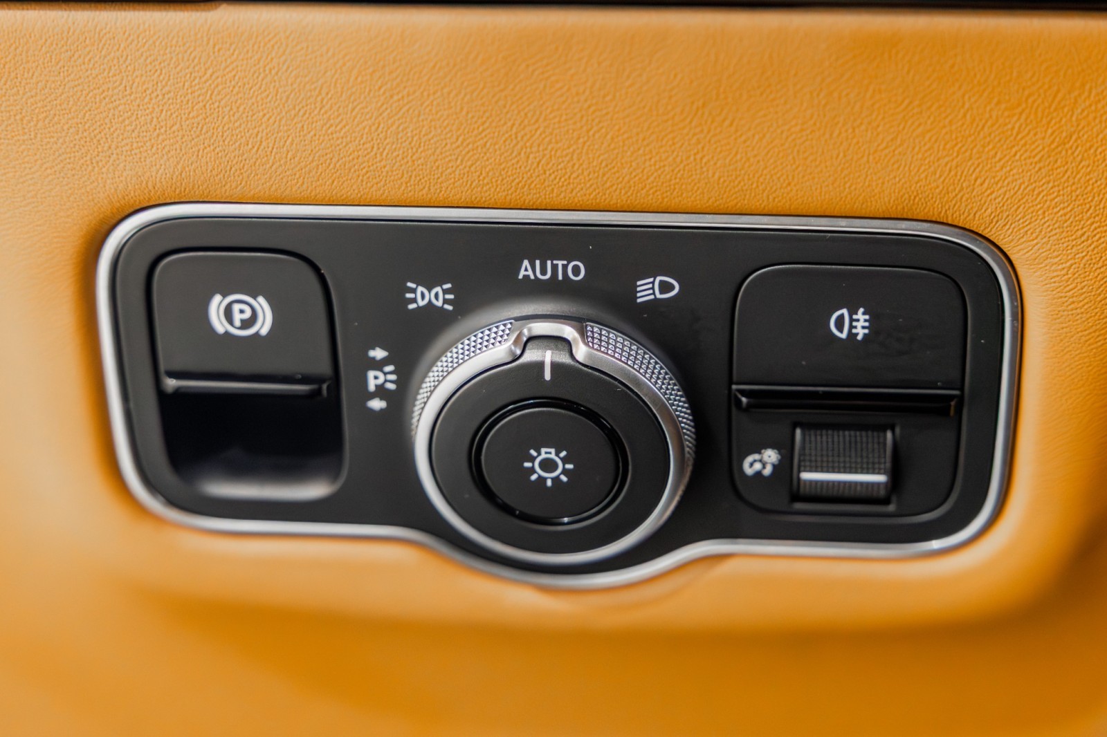 Used Car 2025 Aston Martin Vantage  For Sale Under $210,000 In Boerne, Texas