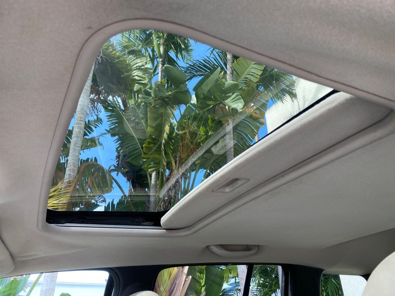 2004 Jeep Liberty Limited 1 OWNER SUNROOF in , 