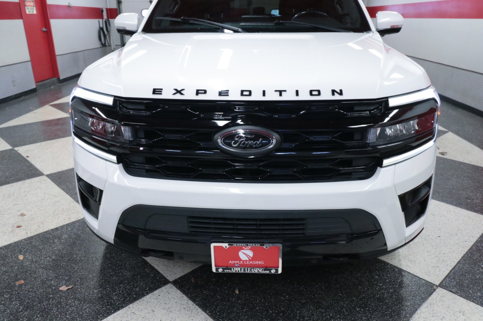 Used Car 2022 Ford Expedition Max  Limited For Sale Under $40,000 In Austin, Texas