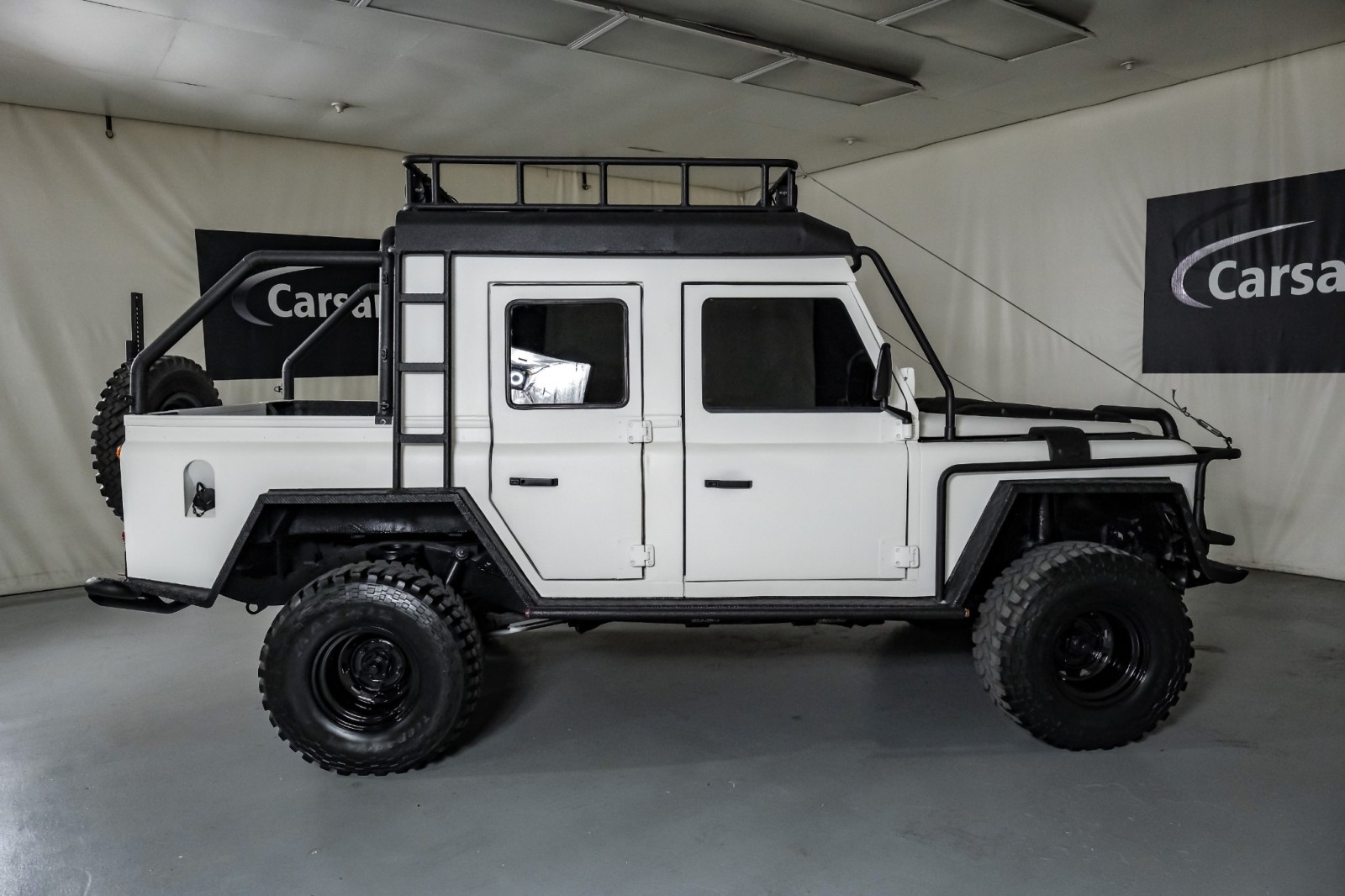 1992 Land Rover Defender 110  5