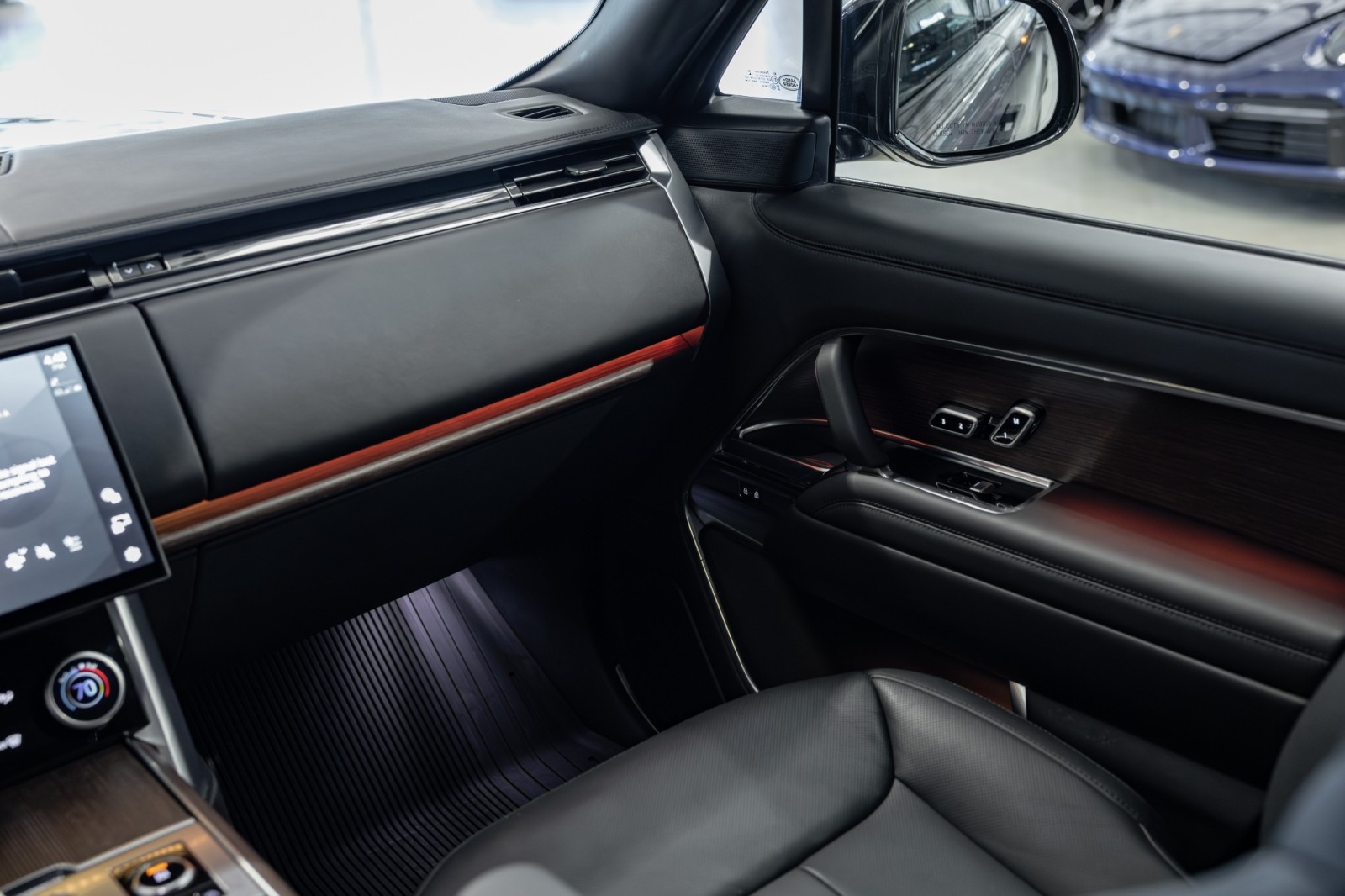 Used Car 2023 Land Rover Range Rover  Autobiography For Sale Under $130,000 In Boerne, Texas