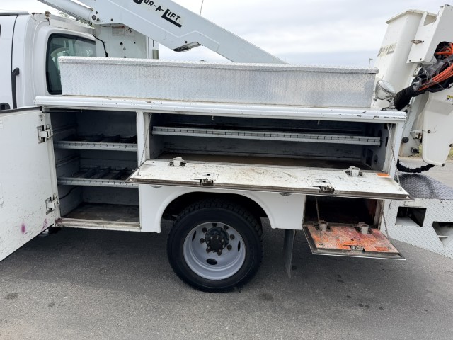 2008 Chevrolet C4500 39' DURALIFT Bucket Truck  in , 