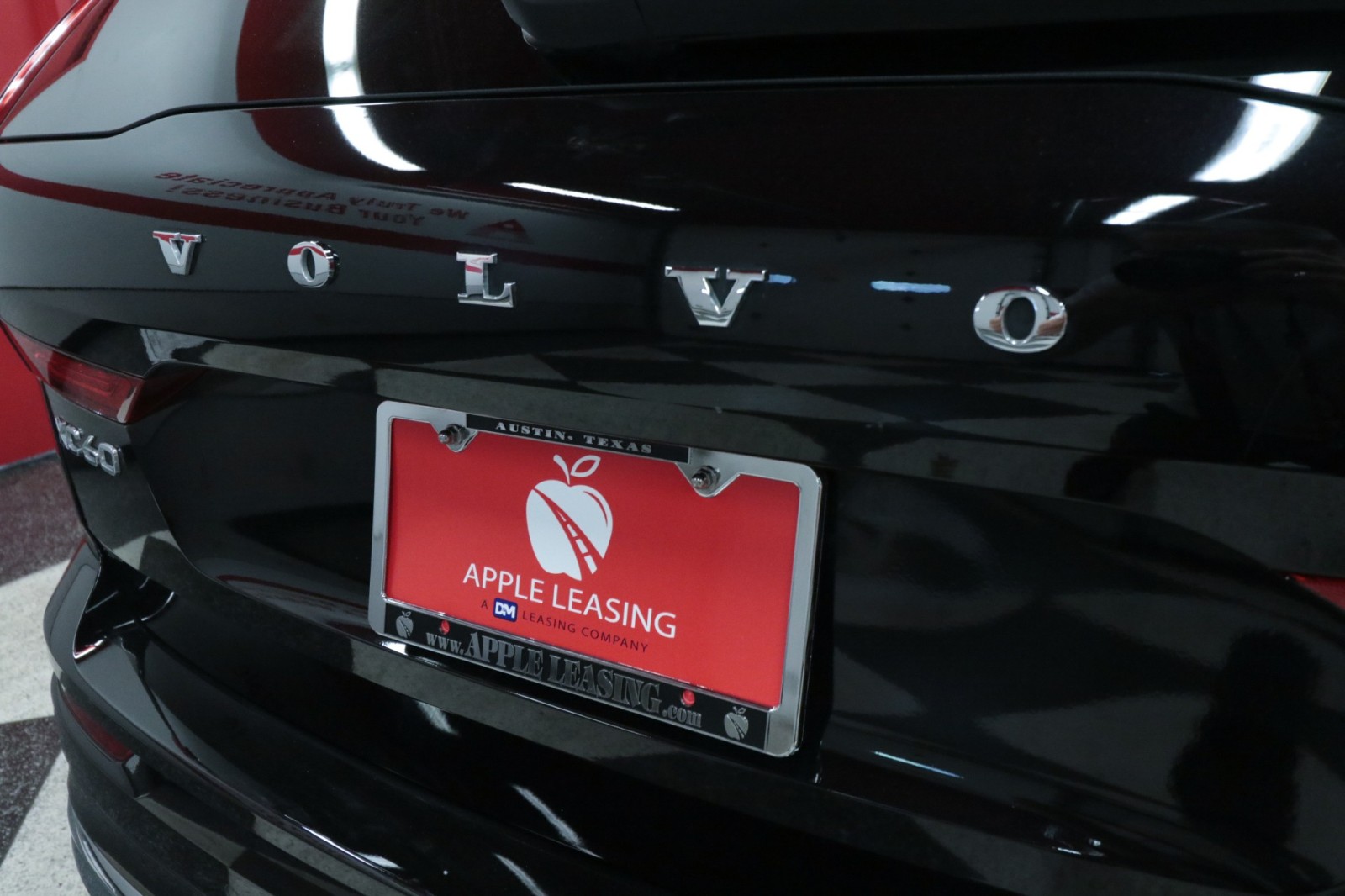 Used Car 2023 Volvo Xc60  Plus Bright Theme For Sale Under $40,000 In Austin, Texas