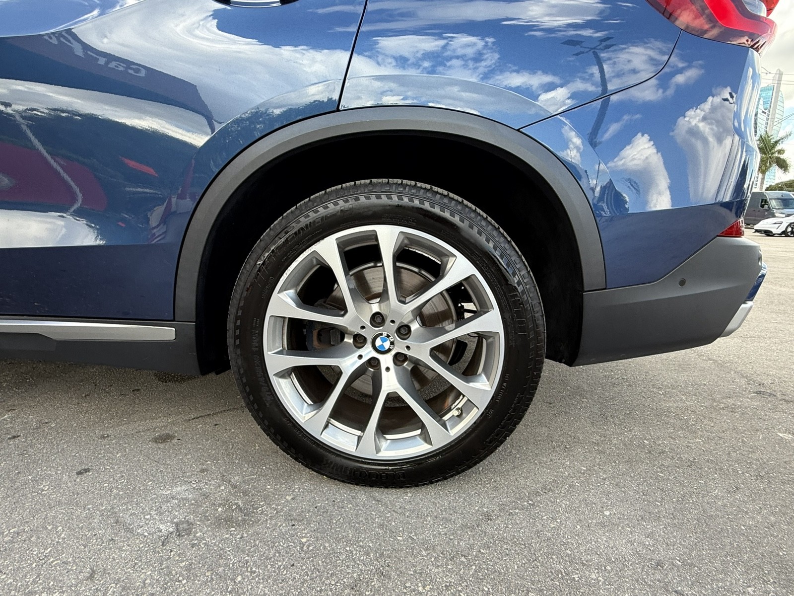 2021 BMW X5 - $27,477