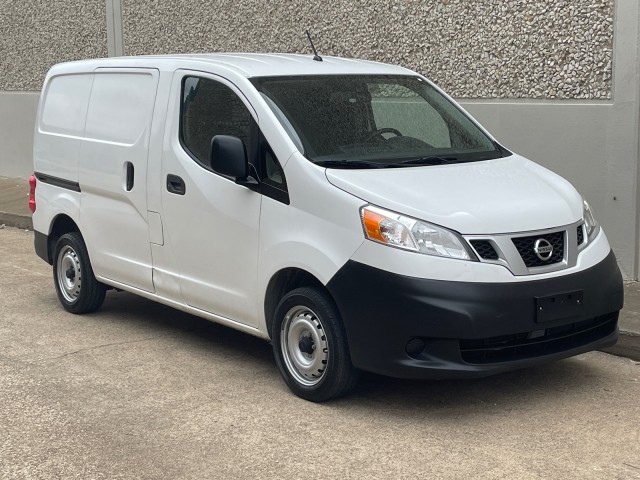 2017 Nissan NV200 Compact Cargo S 8