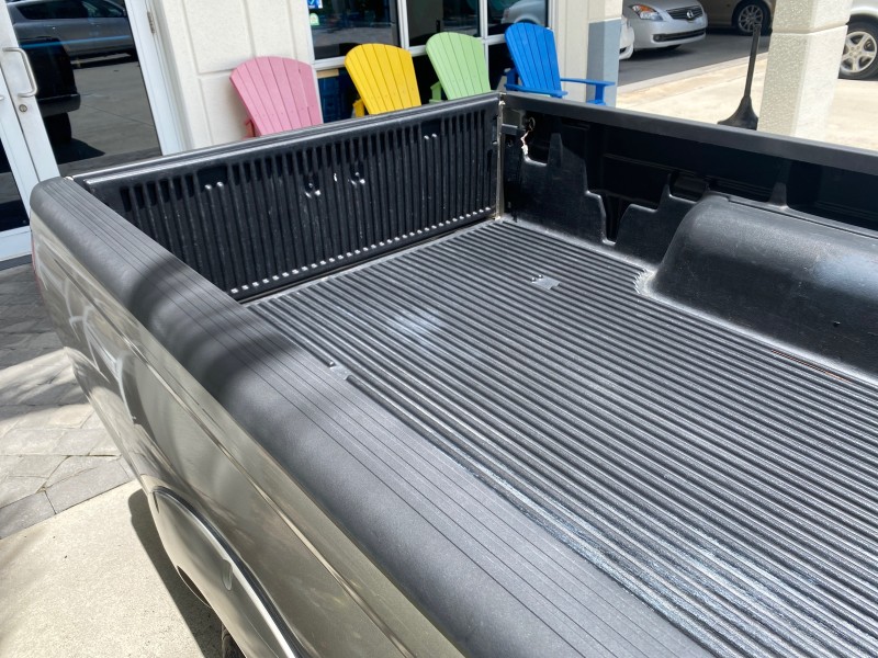 2004 Nissan Frontier 2WD XE LOW MILES 70,694 PU in , 