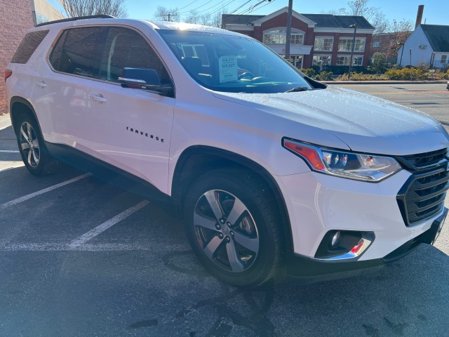 2019 Chevrolet Traverse LT Leather Premium with Sunroof 6