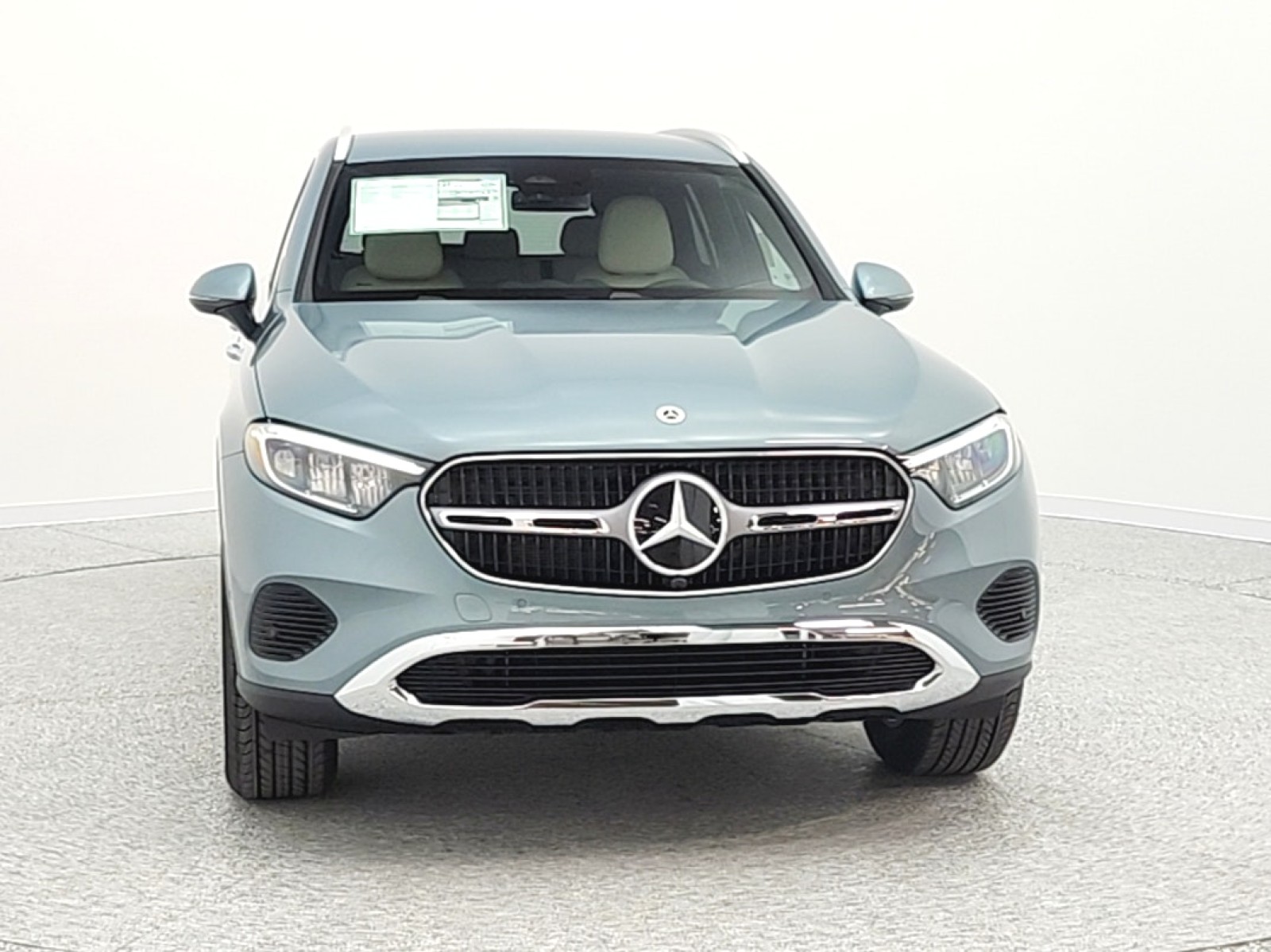 New 2026 Verde Silver Metallic Mercedes-Benz GLC 300 image 2