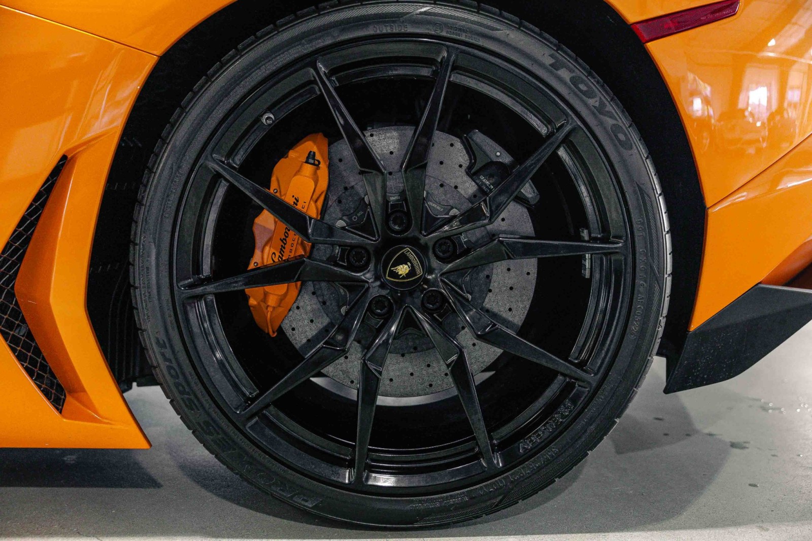 Used Car 2015 Lamborghini Aventador  For Sale Under $370,000 In Boerne, Texas