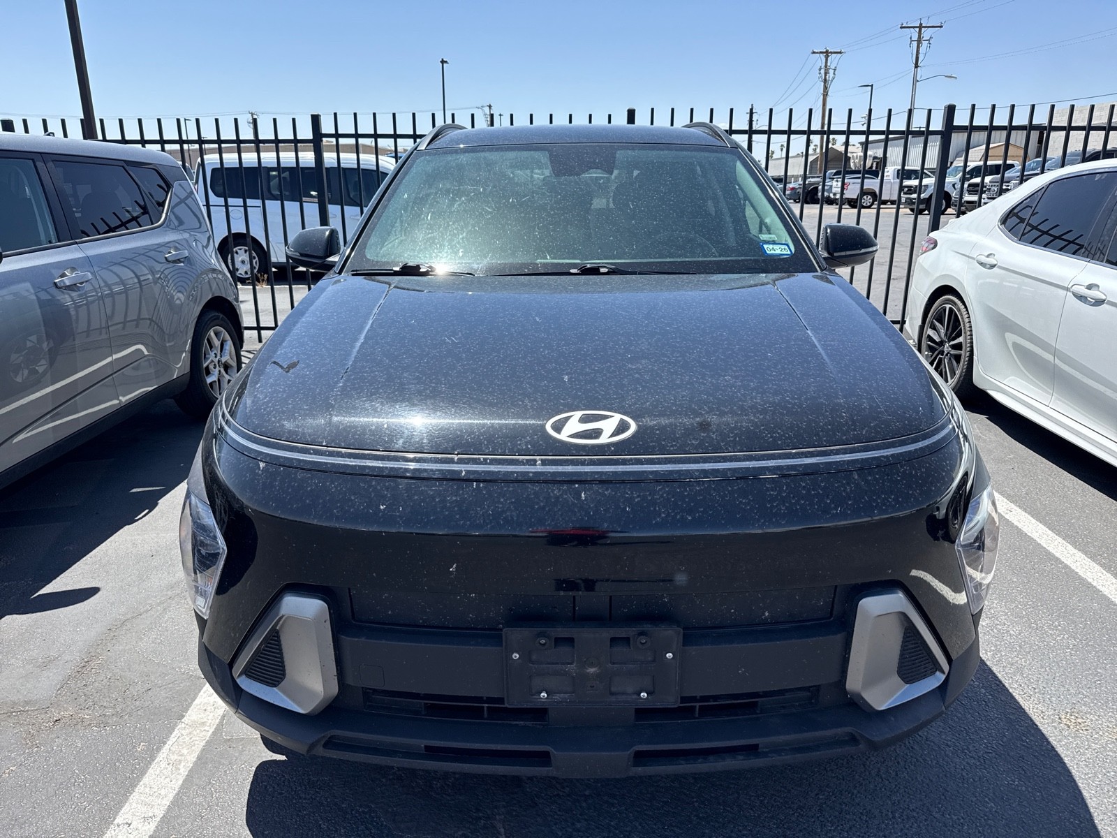View vehicle photo 3