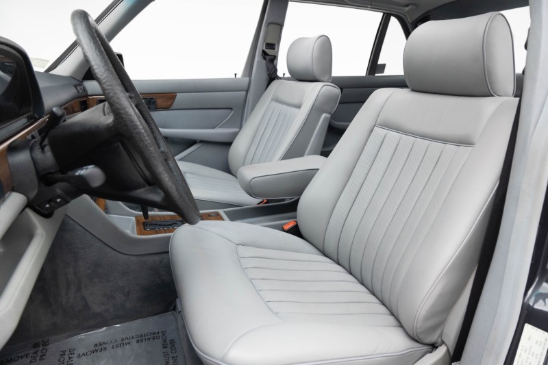 1986 Mercedes-Benz 420-Class 420 SEL in , 