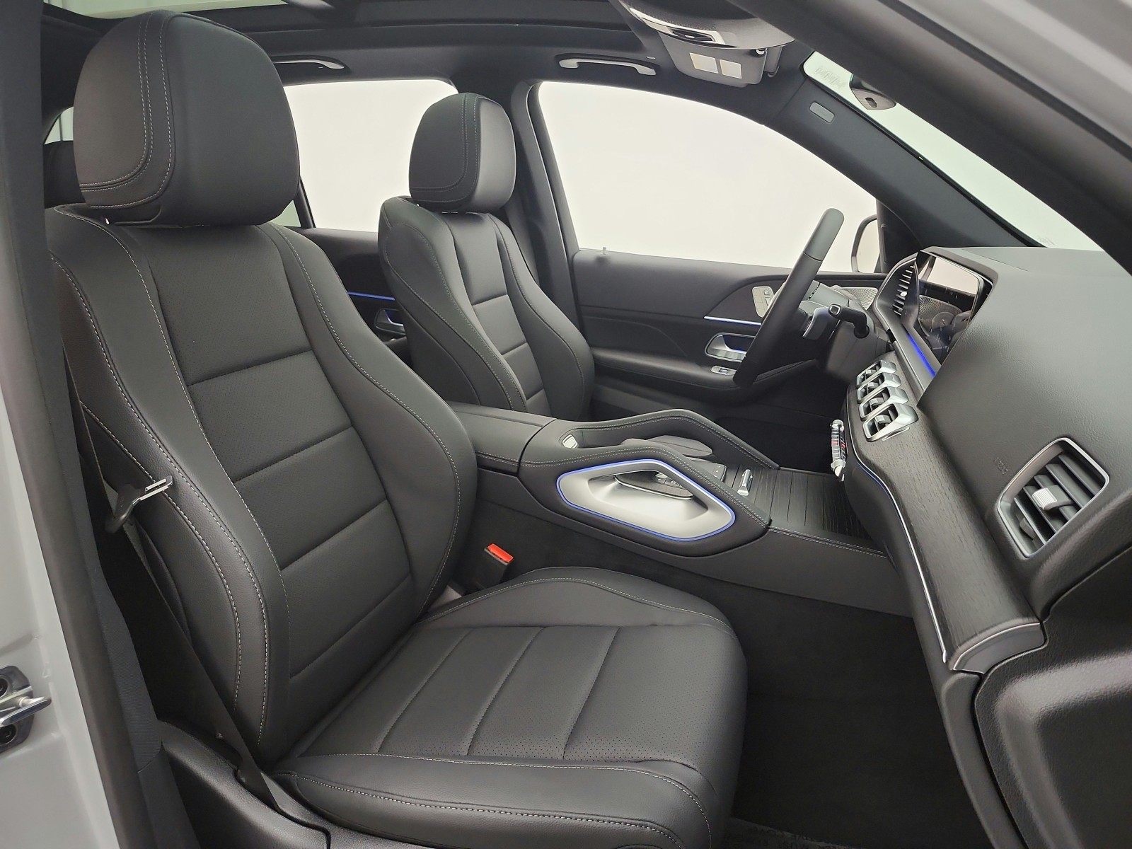 New 2026 MANUFAKTUR Alpine Grey Mercedes-Benz GLE 350 image 13