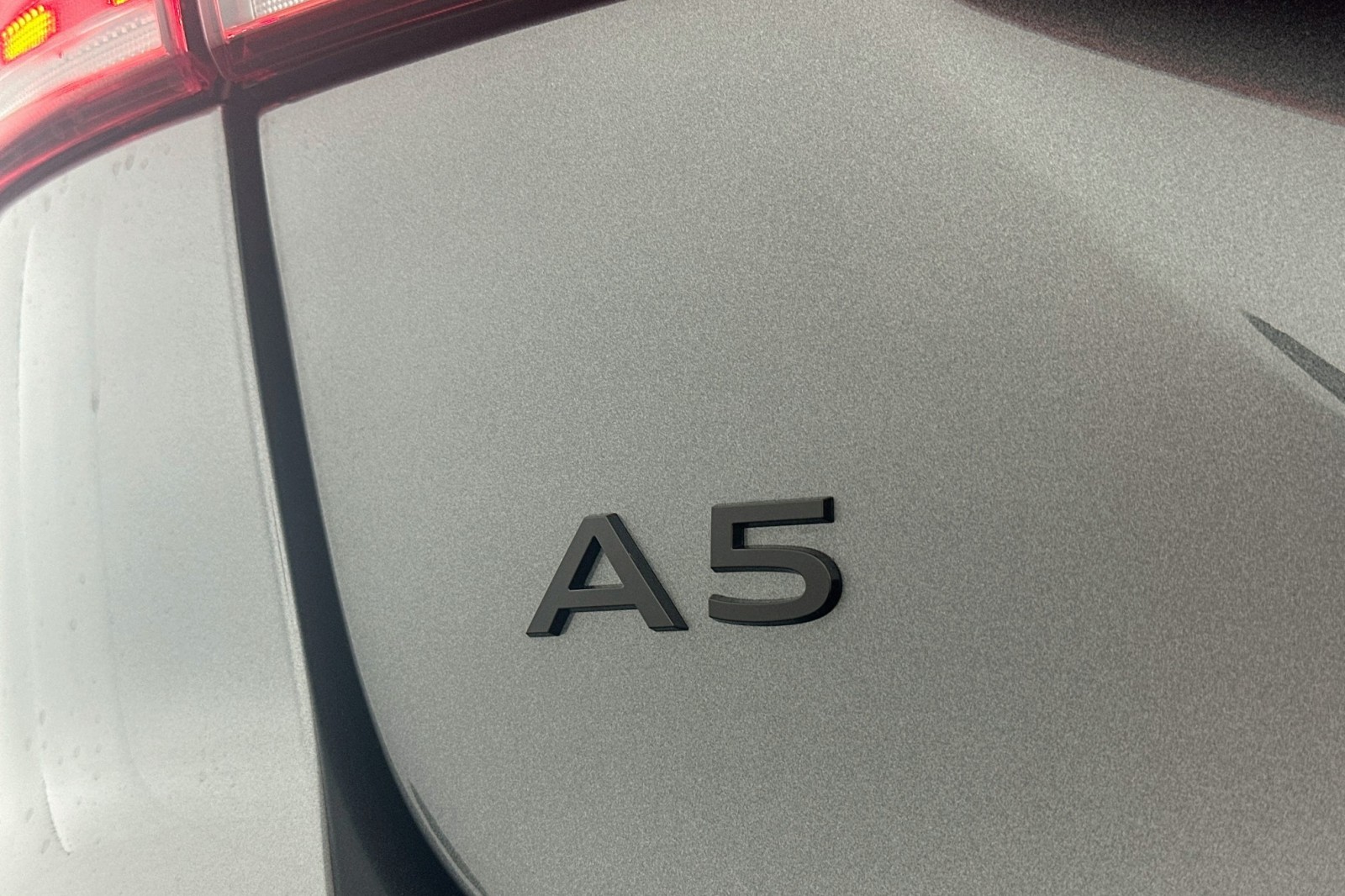New 2026 Daytona Gray Pearl Effect Audi Premium Plus image 9