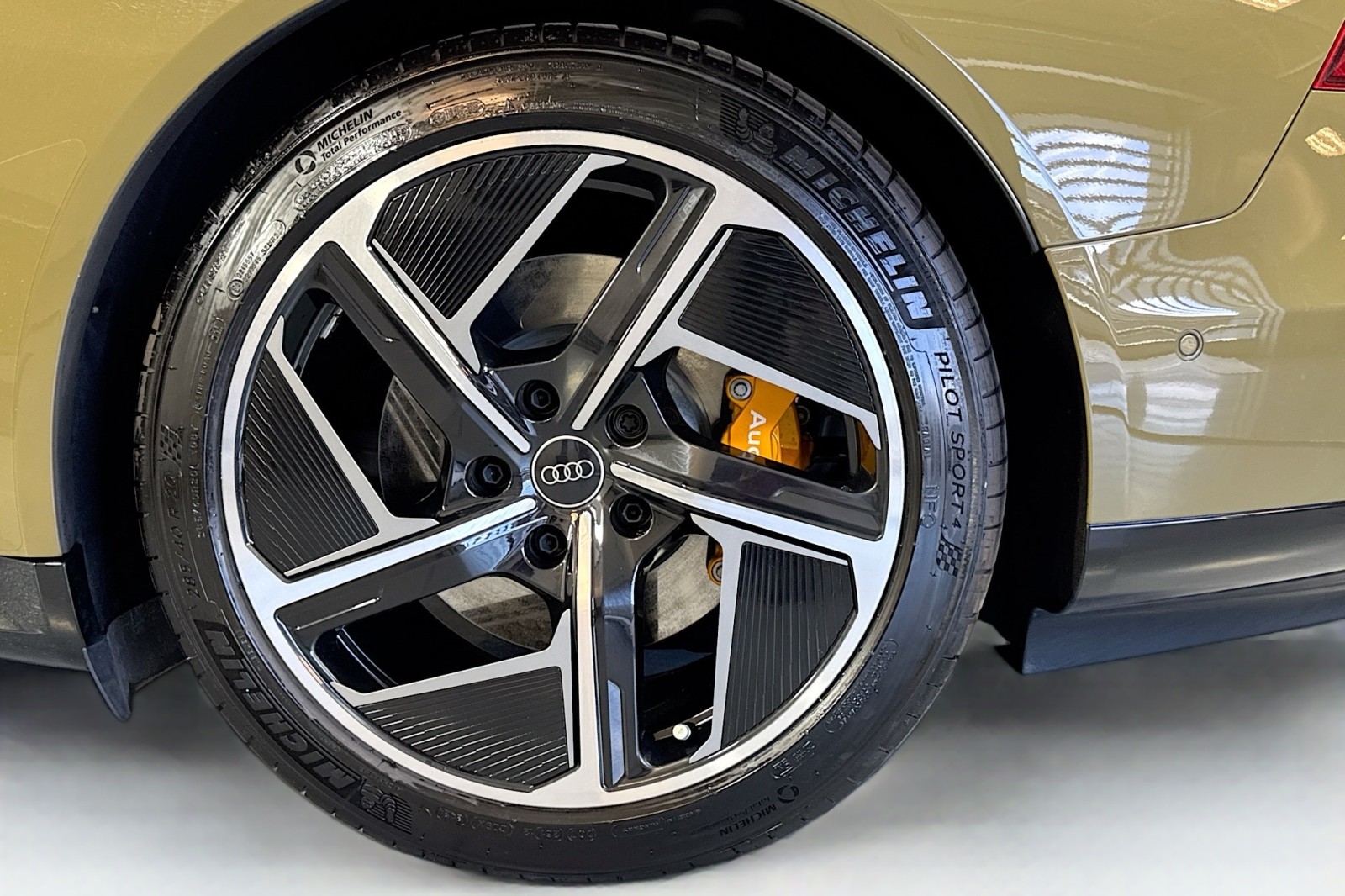 Used 2024 Tactical Green Metallic Audi  image 29